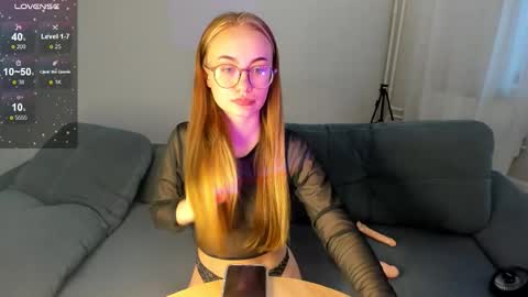 Alice online show from 09-24-25, 02:48