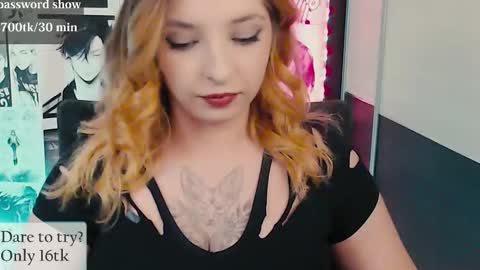 aliceriddle1 online show from 12-01-25, 07:41