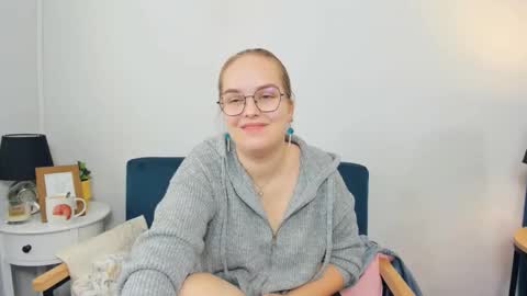 alicesensitive online show from 09-17-25, 06:26