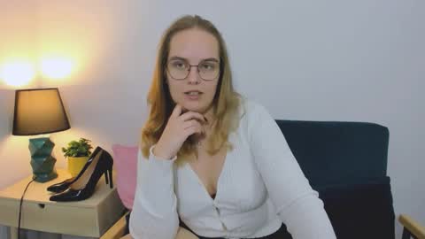 alicesensitive online show from 12-05-25, 12:58