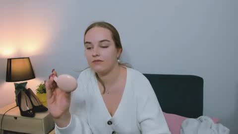 alicesensitive online show from 01-09-26, 02:09