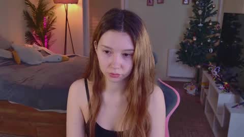 Alice online show from 02-18-25, 03:31