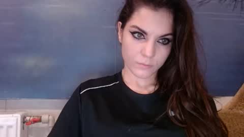 AliceTailorrr online show from 10-12-25, 07:02