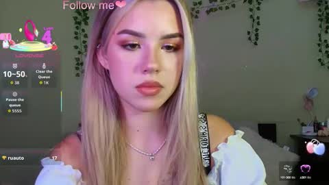 Sweet  Alice online show from 09-18-25, 05:04