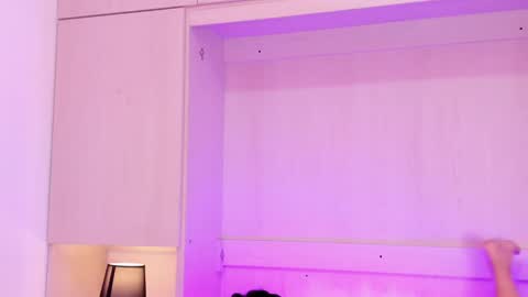 Snapshot of alicethunder_ chatting on 12-05-24, 07:27 A L I C E T H U N D E R online show from 12-05-24, 07:27