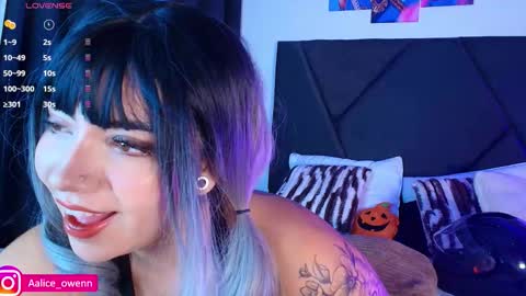 Snapshot of aliceusen chatting on 11-02-25, 11:07 Alice online show from 11-02-25, 11:07