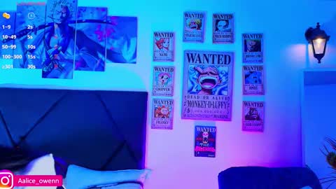 Snapshot of aliceusen chatting on 01-12-26, 12:27 Alice online show from 01-12-26, 12:27