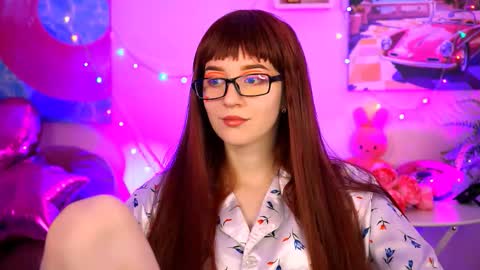 alicewelch_ online show from 09-10-25, 08:14
