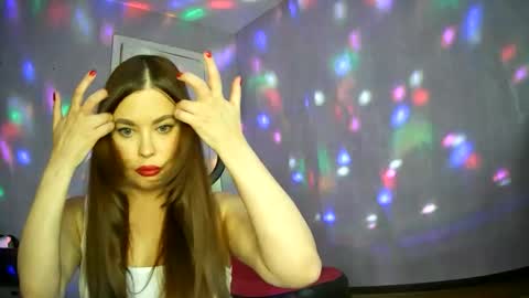 Snapshot of alicexfresh chatting on 10-10-25, 07:29 AlicexFresh online show from 10-10-25, 07:29