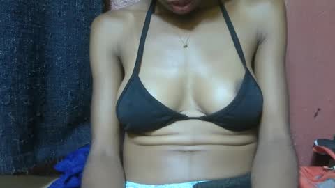 Snapshot of alicia253177 chatting on 02-06-25, 07:02 alicia253177 online show from 02-06-25, 07:02