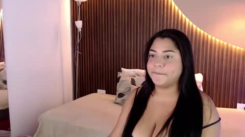 Snapshot of alicia_20_ chatting on 09-08-25, 06:40 Alice online show from 09-08-25, 06:40