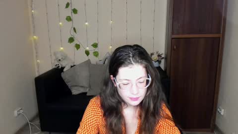 Alicia online show from 01-26-25, 03:36