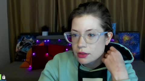 Alicia online show from 02-16-25, 06:21