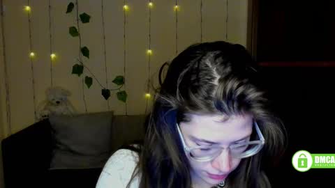 Alicia online show from 02-26-25, 04:24