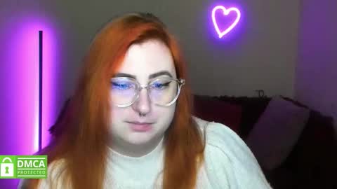 Snapshot of alicia_side_red chatting on 12-17-25, 06:30 Alicia online show from 12-17-25, 06:30