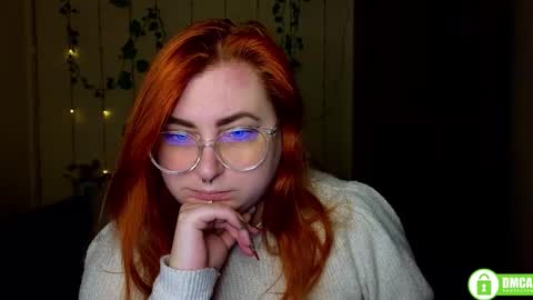 Snapshot of alicia_side_red chatting on 01-06-26, 06:28 Alicia online show from 01-06-26, 06:28