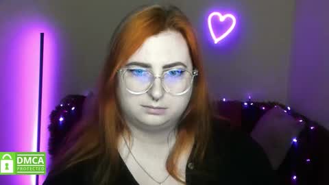 Snapshot of alicia_side_red chatting on 01-07-26, 12:29 Alicia online show from 01-07-26, 12:29