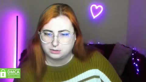 Snapshot of alicia_side_red chatting on 01-17-26, 12:21 Alicia online show from 01-17-26, 12:21