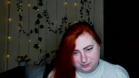 Snapshot of alicia_side_red chatting on 03-19-26, 06:39 Alicia online show from 03-19-26, 06:39