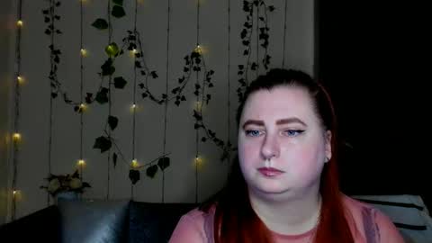 Snapshot of alicia_side_red chatting on 04-09-26, 06:30 Alicia online show from 04-09-26, 06:30