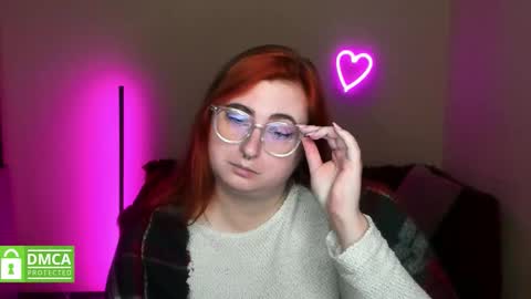 Alicia online show from 11-06-25, 06:58