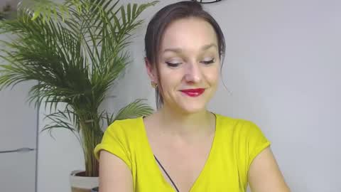 Snapshot of alicialux chatting on 12-11-24, 03:58 Alicia online show from 12-11-24, 03:58