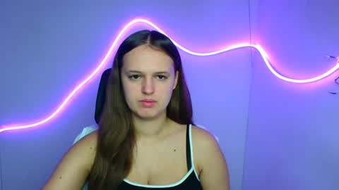 Alicie online show from 09-28-25, 05:13