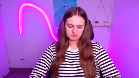 Alicie online show from 11-16-25, 06:41