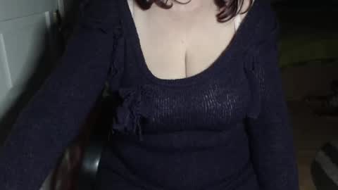 Snapshot of alidue chatting on 01-26-25, 08:23 Alidue online show from 01-26-25, 08:23