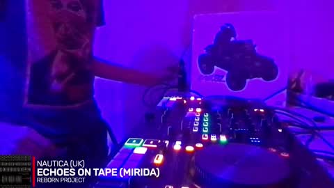 Snapshot of alien8720 chatting on 10-14-25, 05:36 busco rockera online show from 10-14-25, 05:36