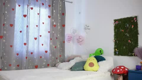 Alieness Ivy online show from 02-23-26, 06:33