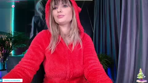 Snapshot of aliessia chatting on 12-16-24, 06:49 Aliessia online show from 12-16-24, 06:49