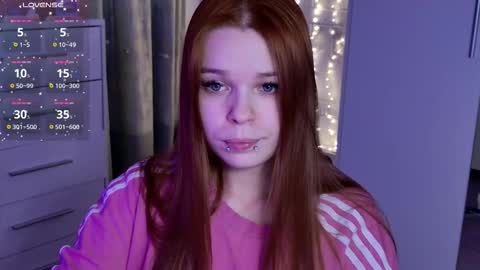 Snapshot of alinabae chatting on 03-01-26, 10:01 Alina and Ben online show from 03-01-26, 10:01