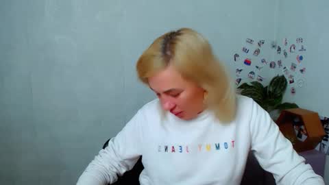 Alina online show from 12-16-25, 05:23