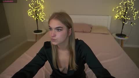 Alina online show from 11-16-25, 08:25