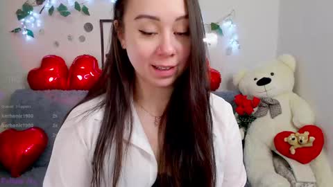 Snapshot of alinaxrose chatting on 03-14-26, 12:28 AlinaXRose online show from 03-14-26, 12:28