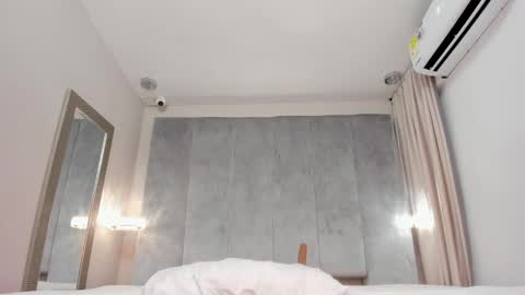 Alinna  online show from 02-11-25, 10:28