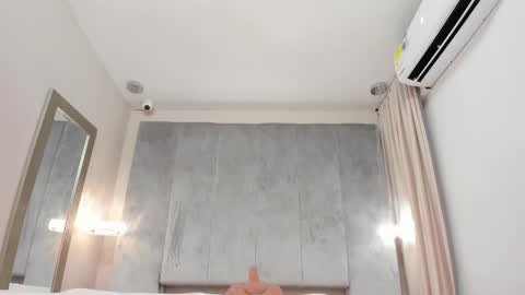 Alinna  online show from 02-21-25, 02:06