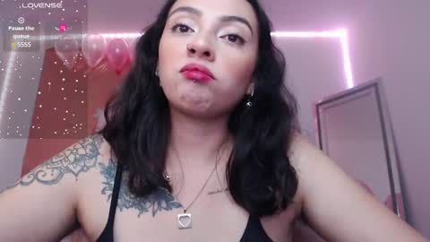 Alejandra online show from 01-05-25, 03:11