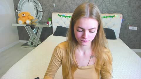 alisa_glamur online show from 01-05-25, 02:30