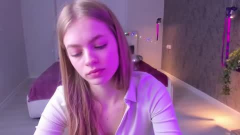 alisa_glamur online show from 03-08-25, 04:28