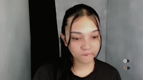 Shanti xhey online show from 10-22-25, 04:07