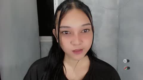 Shanti xhey online show from 10-26-25, 06:14