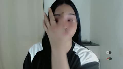 Shanti xhey online show from 02-18-26, 07:43