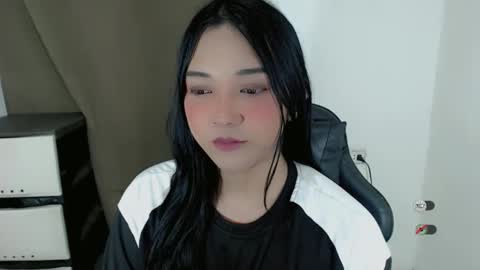 Shanti xhey online show from 02-26-26, 05:23