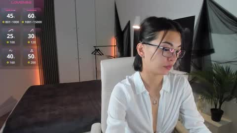 Snapshot of alisasian chatting on 11-29-25, 07:44 Alice online show from 11-29-25, 07:44