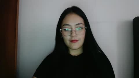 alisha_9997 online show from 02-17-26, 10:49