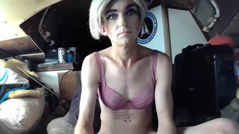Alisha online show from 01-11-25, 09:04