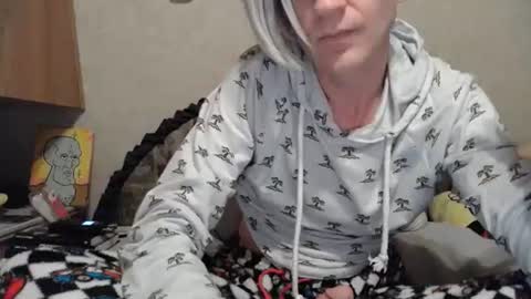 Snapshot of alishaluv chatting on 11-04-25, 04:55 Alisha online show from 11-04-25, 04:55