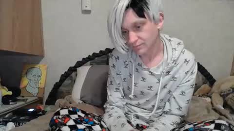 Snapshot of alishaluv chatting on 11-11-25, 06:57 Alisha online show from 11-11-25, 06:57